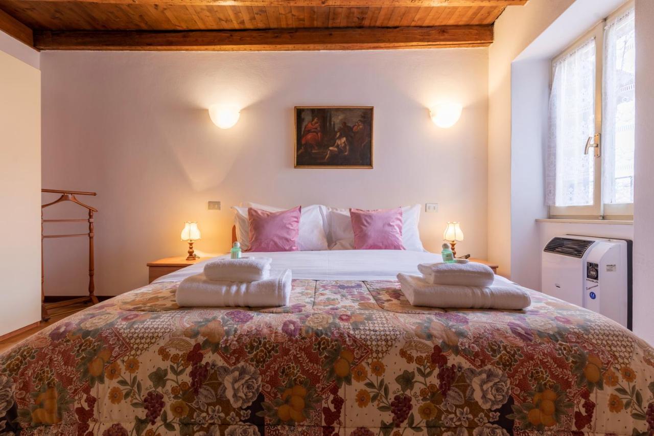 Апартаменты Il Terrazzino Sul Borgo 1 Белладжо Экстерьер фото