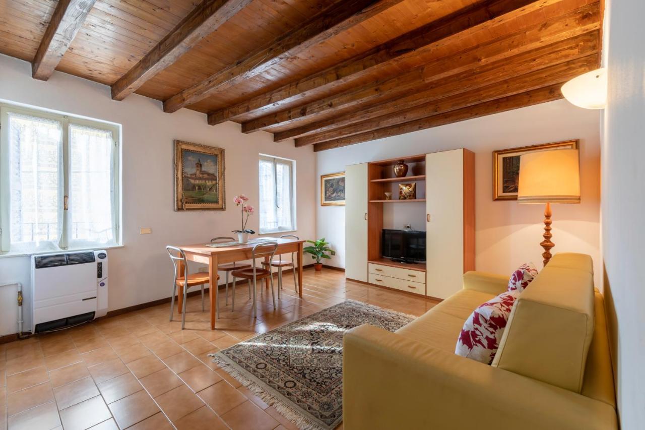 Апартаменты Il Terrazzino Sul Borgo 1 Белладжо Экстерьер фото